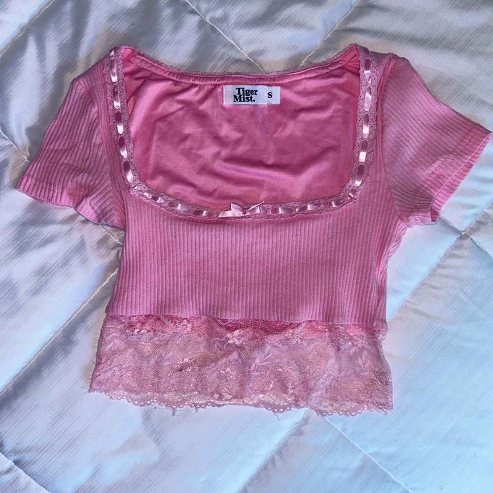 Tiger Mist — Size S — Square Neck Cropped Tee in Pink
